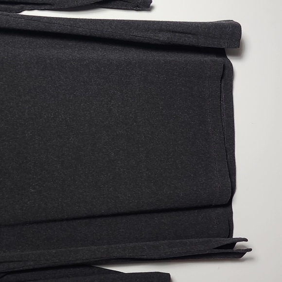 CHICO'S DESIGN Long Sleeve Stretch Grey Tunic Top Size 2 (12/14-L) - Picture 9 of 13